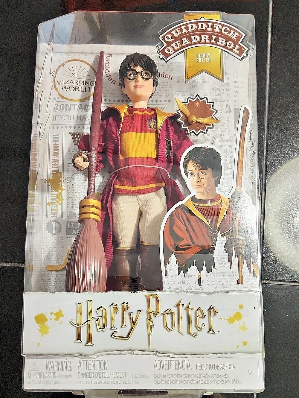 Wizarding World Harry Potter Quidditch Quadibol Action Figure Set Red & Yellow